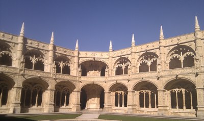Hieronymites Monastery courtyard